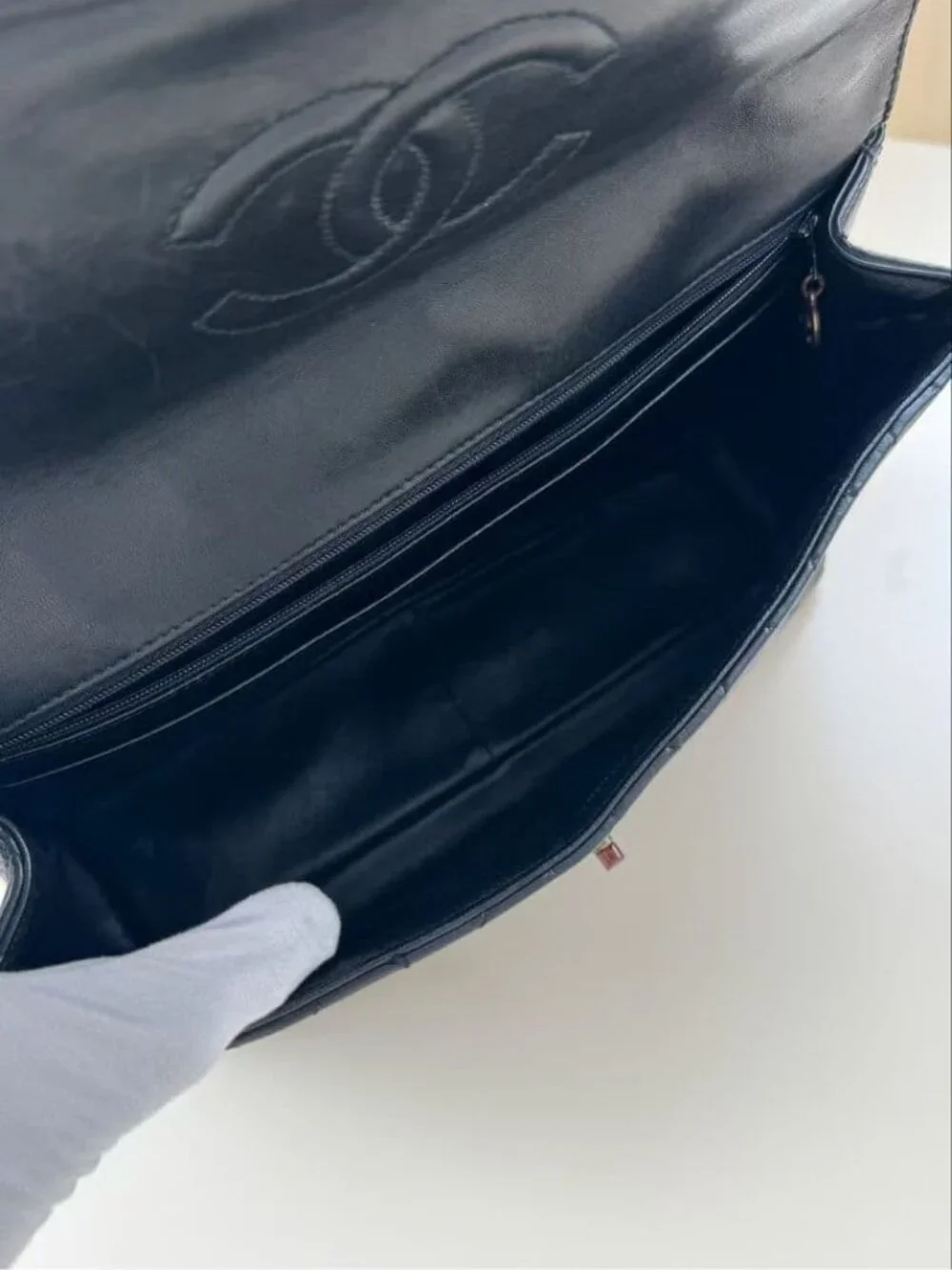 Chanel Tortoiseshell Jumbo Quilted Lambskin